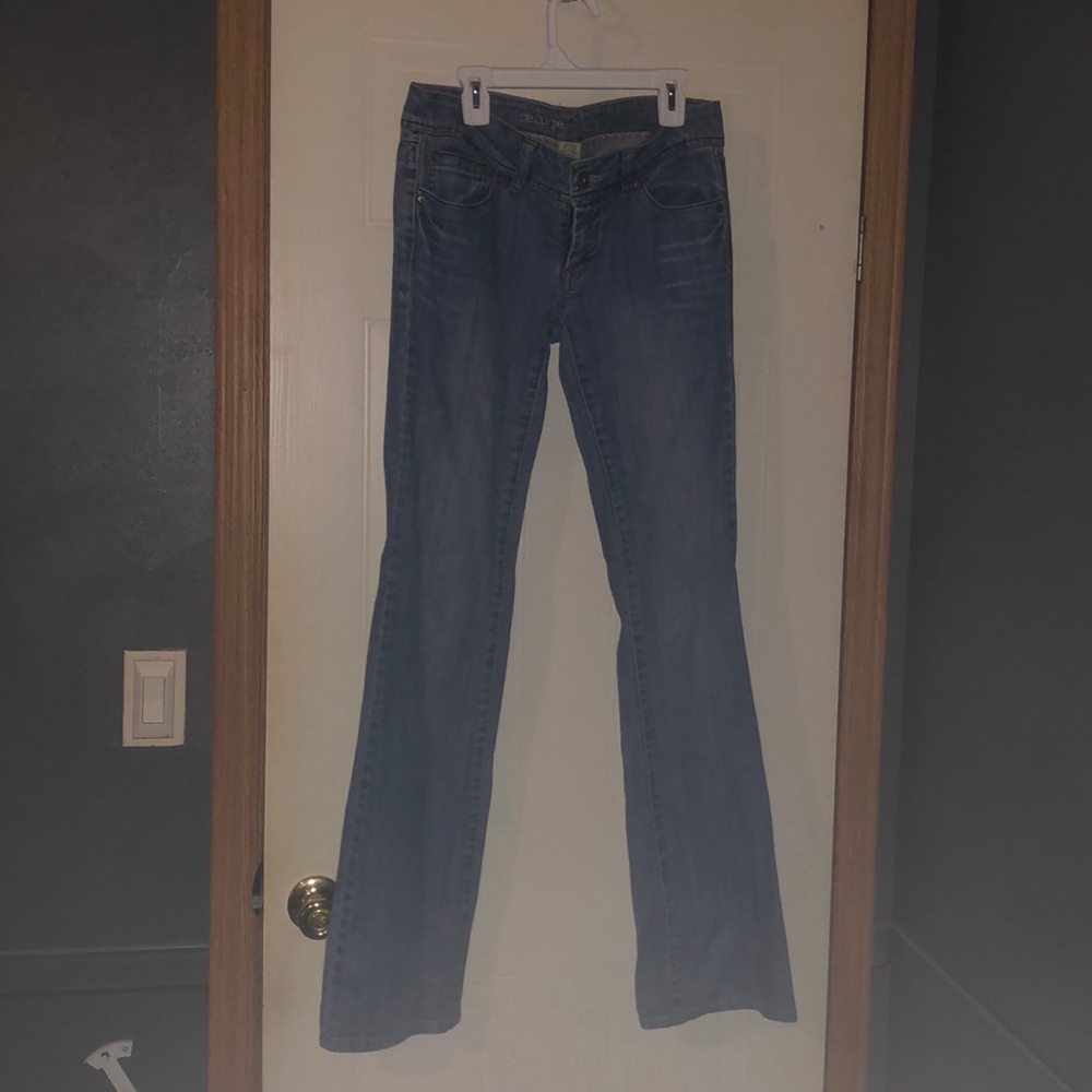 Size 3 Refuge Jeans 👖